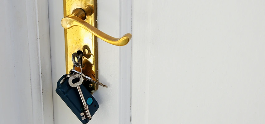 Broken Door Key Extraction in Gustine, CA